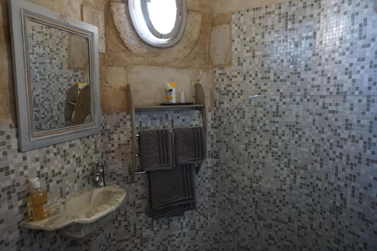 Les Deux Tours Bed & Breakfast Brignon Dış mekan fotoğraf